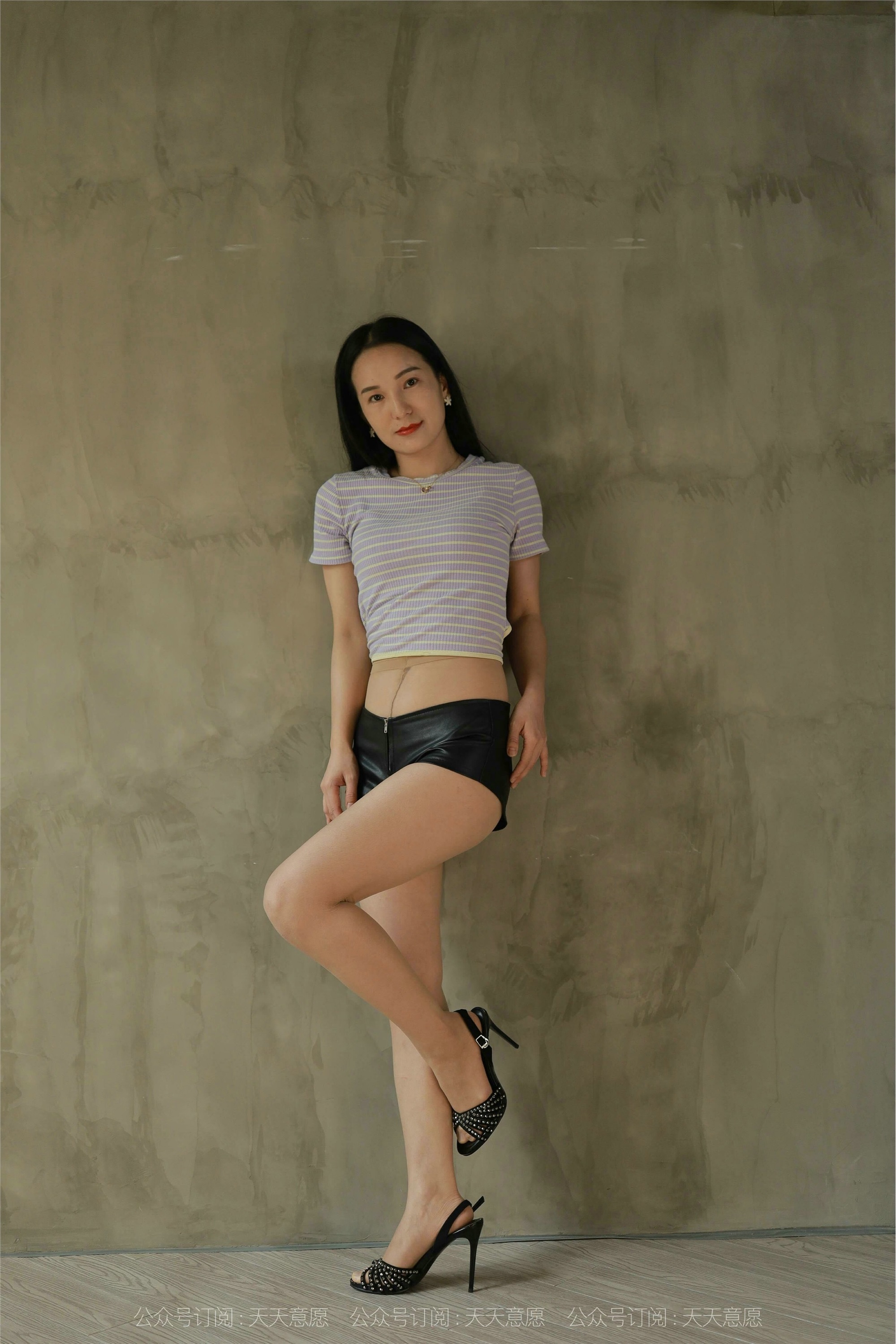 IESS异思趣向  2021.09.19 丝享家923：丽丽《姓感皮裤》